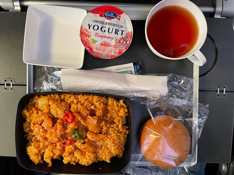 파일:In flight meal kimchi stir fried rice.jpg