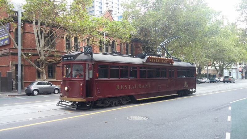 파일:Melbourne tram restaurant exterior.jpg