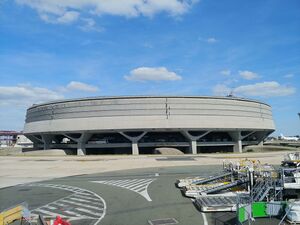 Airport CDG terminal 1 exterior.jpg