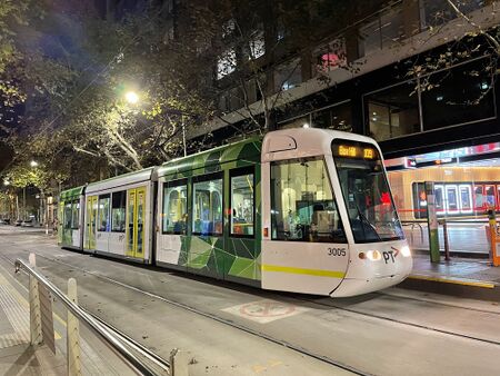 Melbourne yarra tram.jpg