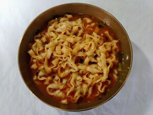 Nongshim jangkalguksu cooked.jpg