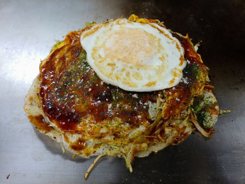 파일:Okonomiyaki hiroshima style.jpg