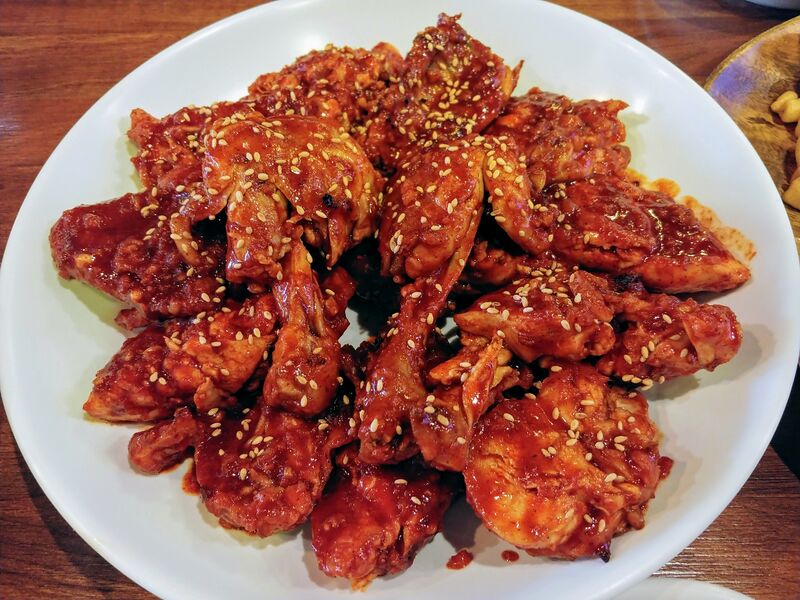 파일:Charcoal barbeque chicken.jpg