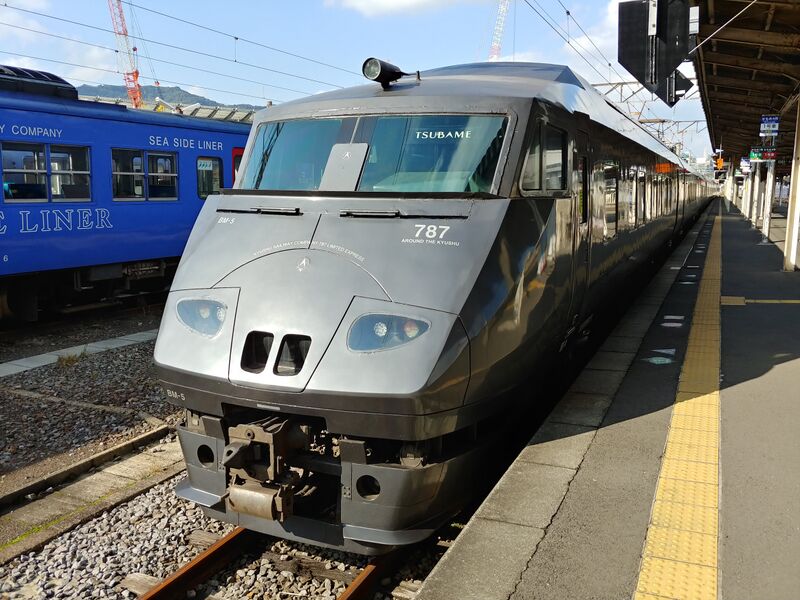 파일:Express kamome 787 series.jpg