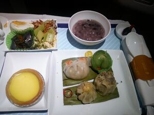 China eastern airlines business class in flight meal breakfast dimsums.jpg