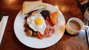 Full english breakfast pride of paddington.jpg