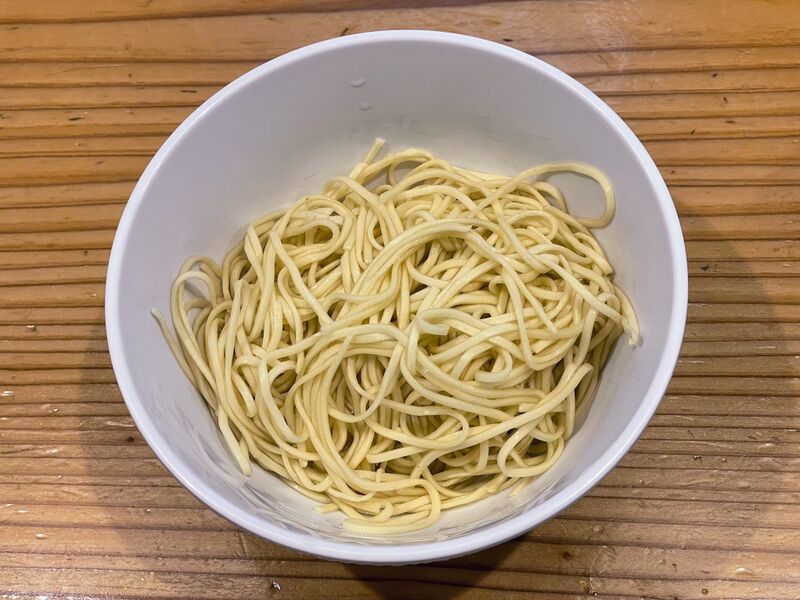 파일:Noodles of hakata ramen.jpg