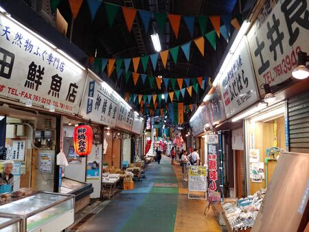 Yanagibashi market main way.jpg
