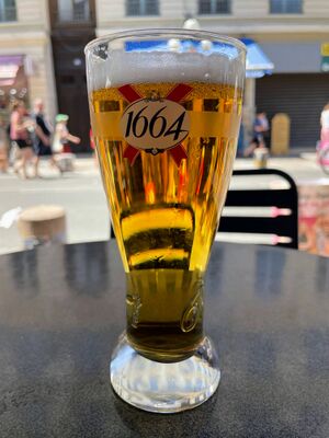 Kronenbourg 1664 draught.jpg