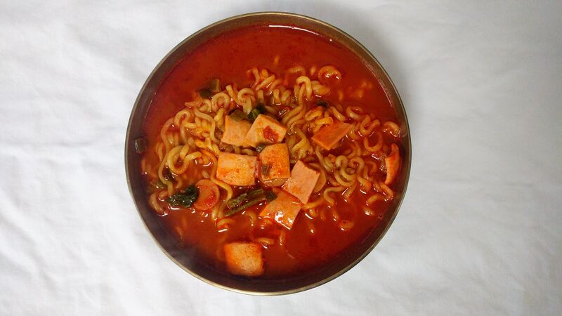 파일:Paldo budaeggigae ramen cooked.jpg