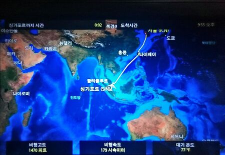 Singapore airlines avod flight map in korean.jpg