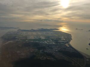 Incheon international airport from airplane.jpg